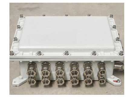 防爆配电箱的安装与使用