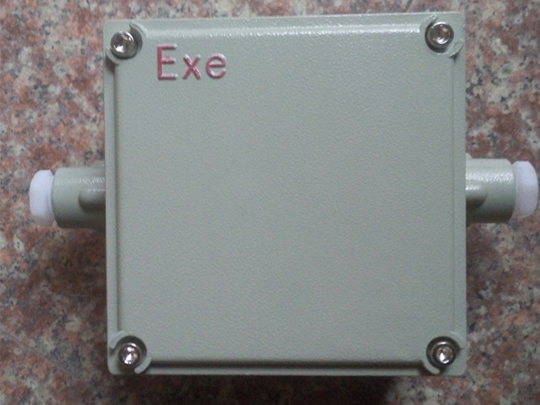 防爆接线箱是通过什么实现防爆的