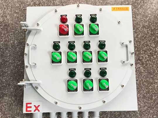 防爆箱是如何组装的