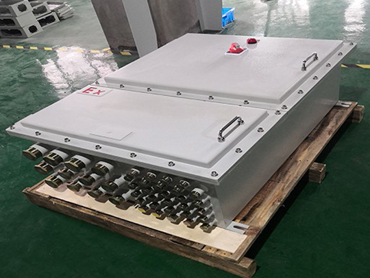 大型防爆配电箱的内部构造是怎样的